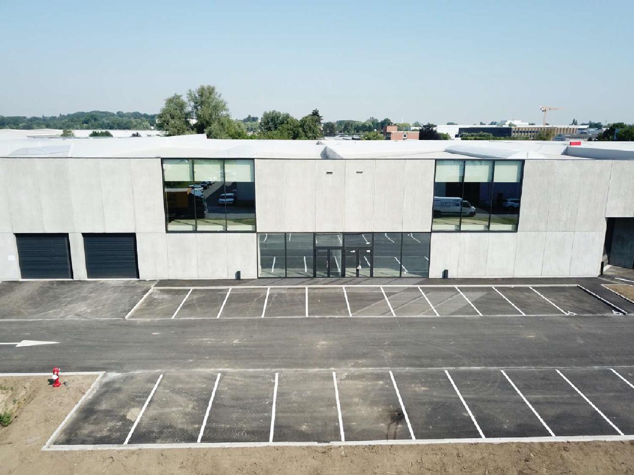 Local d'activité Neuville-en-Ferrain 527m² Location local d'activité Neuville-en-Ferrain Nord OLACT2308581 1